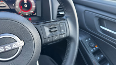 Nissan Qashqai 1.3 DiG-T MH N-Connecta 5dr Petrol Hatchback